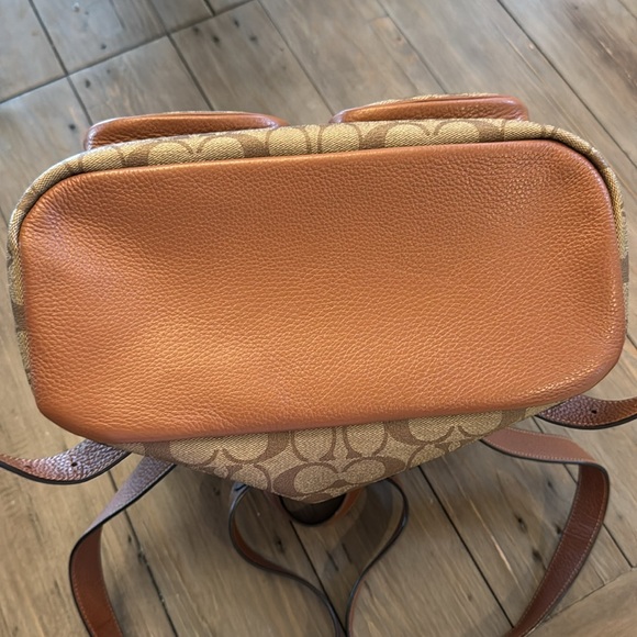 Coach Pennie Backpack in signature canvas. - Picture 6 of 10